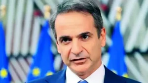 micotakis yine cephe aliyor 82Mnhqqc.webp